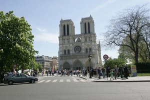 Paryžiaus katedros restauraciją lygino su raketos paleidimu – ruošiamasi sudėtingam etapui