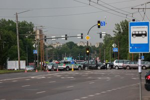 Kaune nutrūkus troleibusų tinklams uždaryta arterinė gatvė: vairuotojams vertėtų rinktis kitą maršrutą