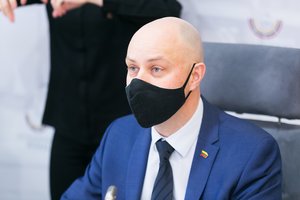 A. Veryga paaiškino, kas keistųsi nutraukus karantiną: dalis ribojimų išliks