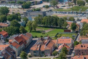 Dykvietė Klaipėdos senamiestyje plytės dar ilgai: vietoje statybų – bankrotas