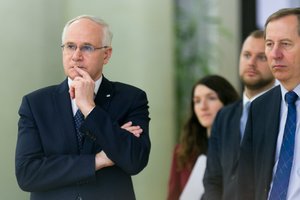 A. Monkevičius prakalbo apie dingusį susitarimą dėl švietimo projekto 