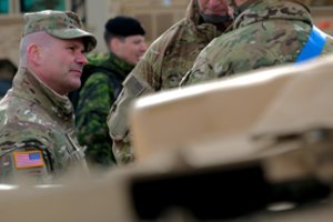 Vašingtonas informavo Vokietiją apie planus sumažinti amerikiečių karinį kontingentą