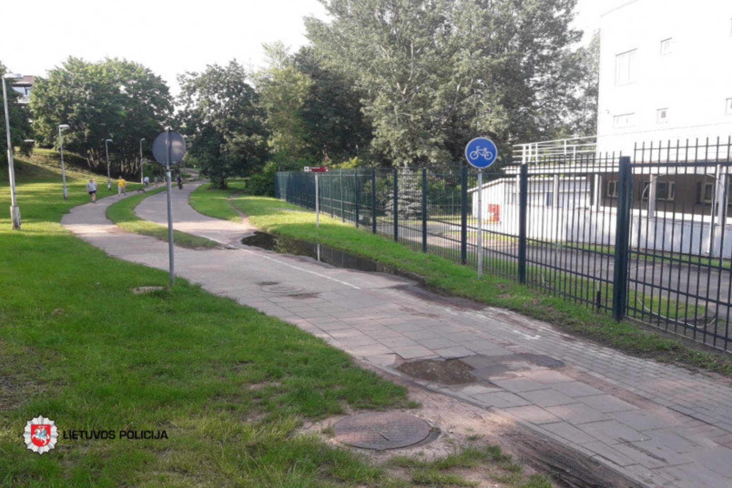 Praėjusios paros avarijose nukentėjo 11 žmonių.