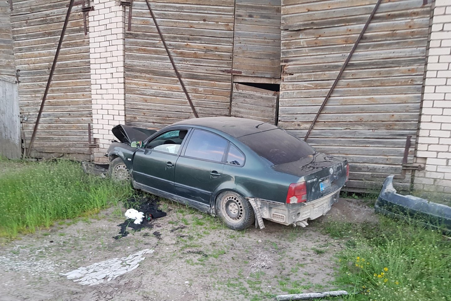 Merginos nepilnametės.