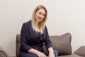 N. Bunkė: „Ar moteris, parduodanti šeimą dėl sekėjų, yra pavyzdys ir postūmis skirtis dėl meilužių?“