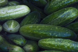 Tikrino prekiautojus vaisiais ir daržovėmis: dalis tą darė neteisėtai