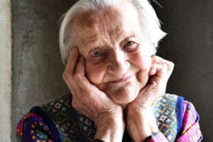 Šimtametė iš Žemaitijos stebina visus sutiktus: išdavė puikios savijautos receptą