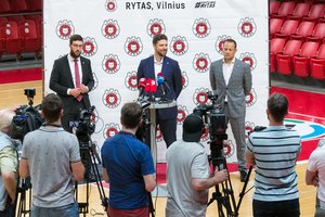 FIBA Čempionų lygos vertybes išskyręs turnyro vadovas pasiuntė žinutę „Rytui“: sutartis nieko negarantuoja