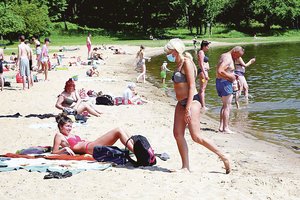 Virusas vasarotojų negąsdina, bet paplūdimiuose laukia pokyčiai