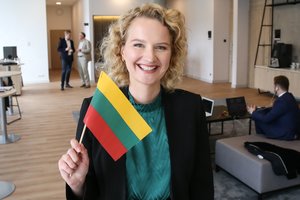 A. Armonaitė negailėjo kritikos Lietuvos politikams: idėjas užgožė biurokratija ir technokratija