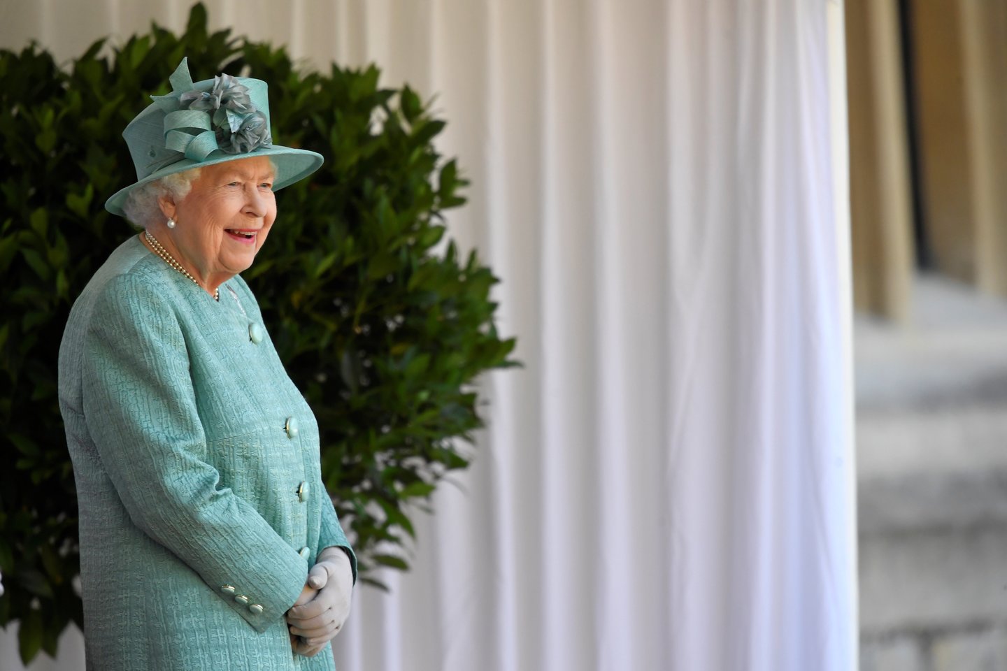 Elizabeth II oficialusis gimtadienis švenčiamas kukliau nei įprasta.