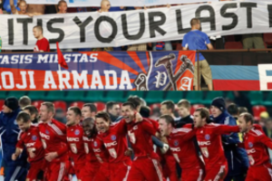 „Ekraną“ iš numirėlių prikėlęs T. Malinauskas – apie skambų sugrįžimą ir „Pirmosios armados“ planus