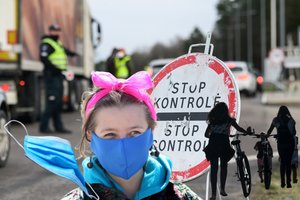 Lietuvoje – oficiali karantino pabaiga: susipažinkite, kokie ribojimai lieka, o kas tampa rekomendacijomis