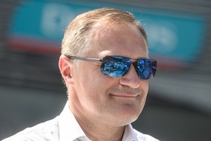 V. Alekna įvertino keistus Vilniaus savivaldybės užmojus dėl salių nuomos: „Norima išlaikyti sovietines liekanas“