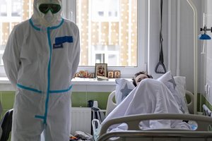 NATO kaups medicinines atsargas antrajai koronaviruso bangai