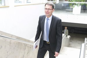 Vyriausybė nutarė kurti politinių partijų registrą