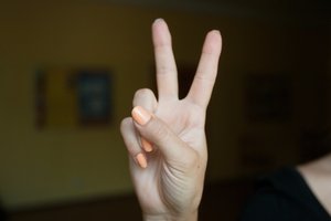 Bankas sulaukė sprendimo – jį pripažino diskriminavus neprigirdinčią moterį