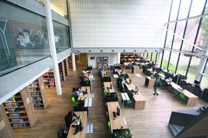 Priėmimas į aukštąsias mokyklas: daugiau valstybės finansuojamų vietų ir būsimų pedagogų bumas