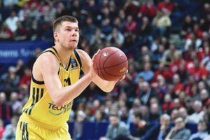 Vokietijoje – solidus R. Giedraičio žaidimas