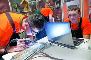 Profesinis mokymas šiemet siūlo išskirtinę galimybę gimnazistams