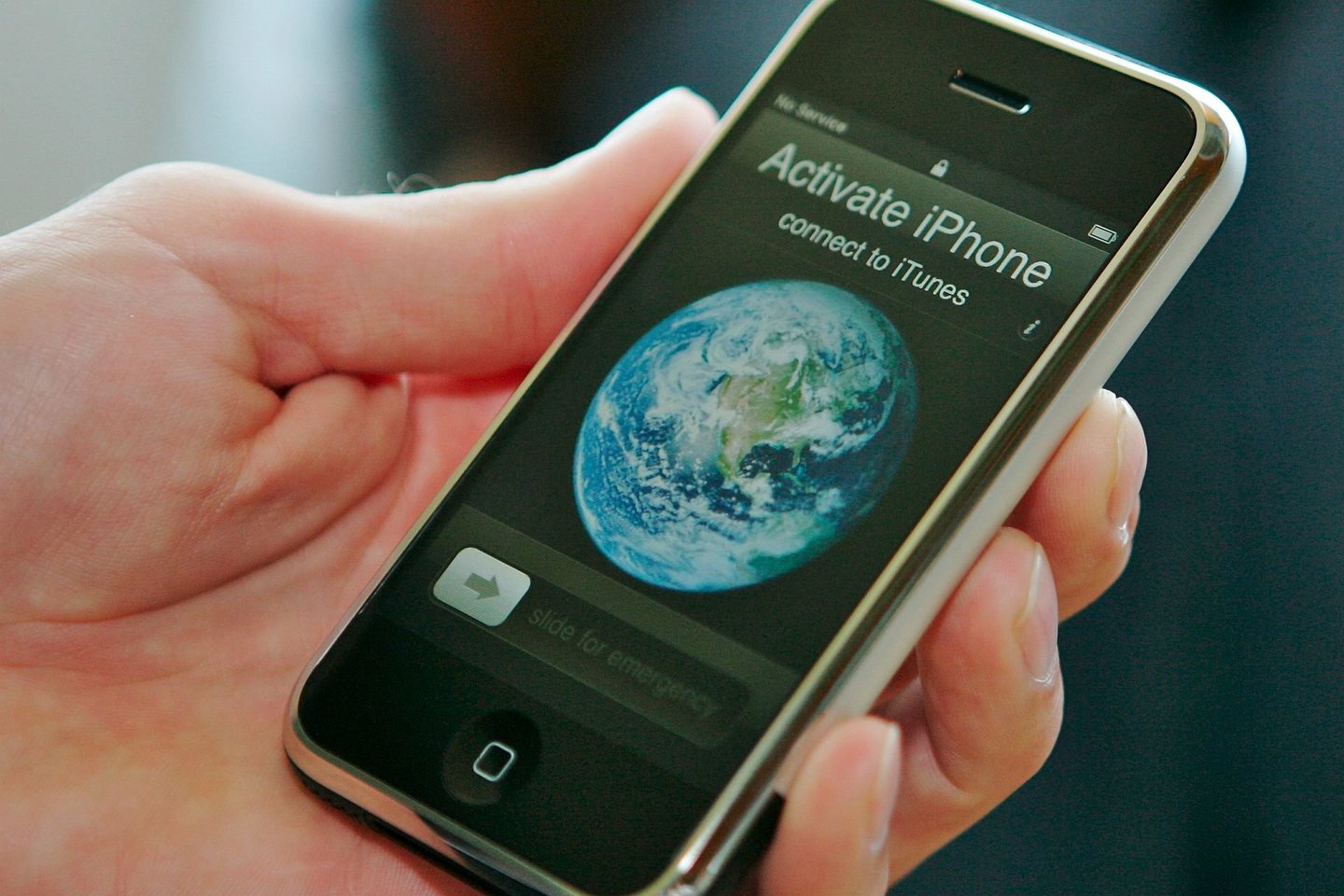  2007 metais pasaulį išvydo pirmasis „iPhone“ telefonas.<br> V. Ščiavinsko nuotr.