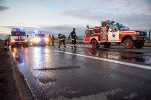 Lietuviai kelyje niekaip neatsikrato bjauraus įpročio: įspėja, kad pasekmės gali būti labai liūdnos