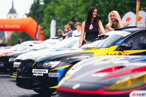 Praskleista „Aurum 1006 km lenktynių“ uždanga