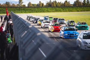 Į legendinę trasą grįžta lenktynės: „Nemuno žiedą“ šturmuos „Kaunas Grand Prix“