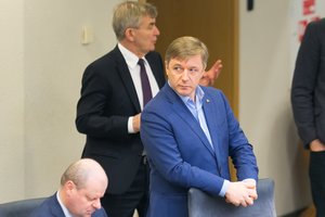 S. Skvernelis ir R. Karbauskis: V. Pranckietis turėtų trauktis iš pareigų