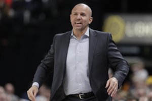 Pastiprinimo ieškanti „Knicks“ dairosi į NBA legendą