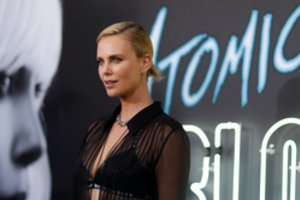 Holivudo prodiuseriui D. Guillodui pareiškti kaltinimai dėl žaginimų ir pagrobimo