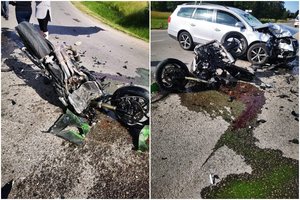 Kupiškyje – žiauri avarija: motociklininkas žuvo, o motociklas virto metalo laužo krūva