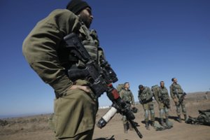 Per Izraelio smūgius Sirijoje žuvo septyni kovotojai