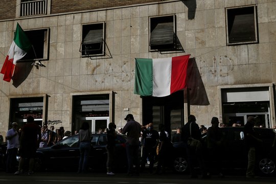 Artėja neofašistų grupuotės pabaiga: Romos merė džiaugiasi laimėta kova