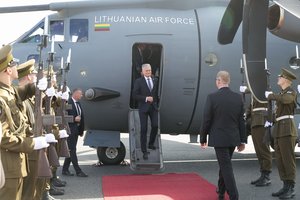 Paskutinę minutę G. Nausėda atšaukė vizitą į Estiją