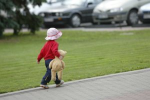 Mama iš Švenčionių rajono: „Išgėriau butelį šampano, o vaikų teisės užsipuolė be reikalo“