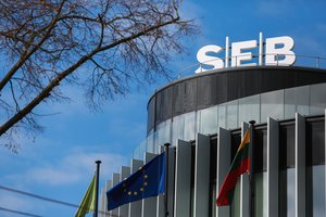SEB už pažeidimus skyrė kone 100 mln. eurų baudą