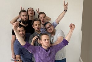 „Antikvariniai Kašpirovskio dantys“ pristatė dainos „Kirpėjo arija“ vaizdo klipą