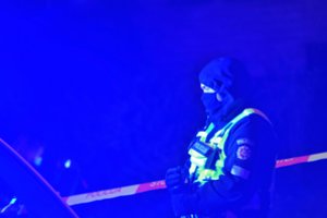 Naktinės linksmybės Palangoje: klube susipykęs su apsauginiu vyras pripurškė dujų