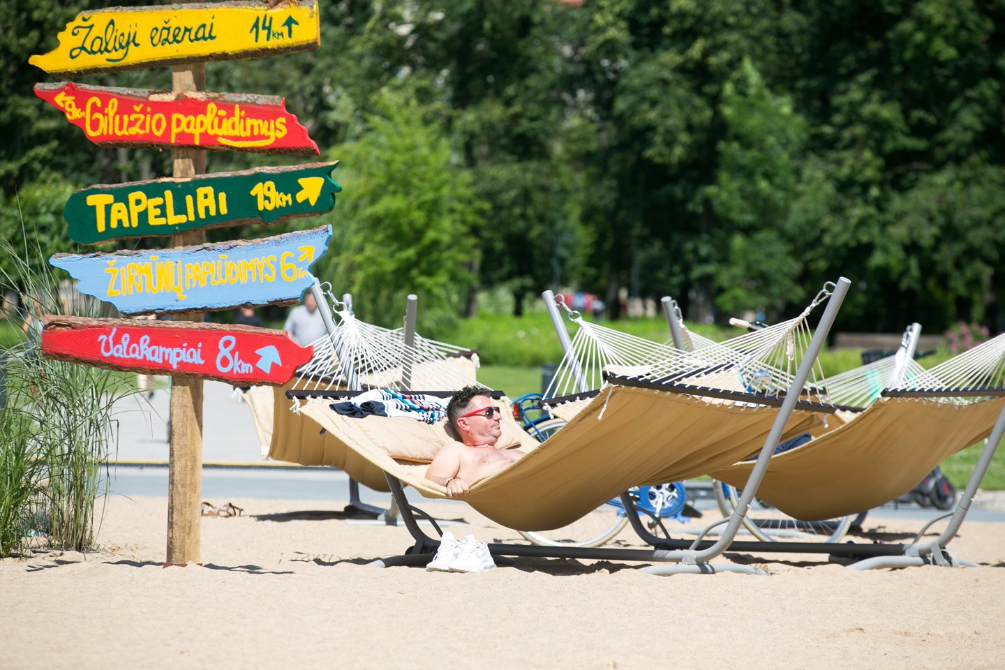 Paplūdimys Lukiškių aikštėje sukėlė dideles aistras.<br>T.Bauro nuotr.