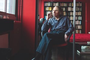 Prancūzų literatūros provokuotojas M. Houellebecqas naujame romane kelia serotonino lygį