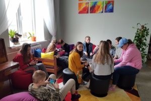 Pokalbis su Vilniaus policijos klubo vaikams ir jaunimui prezidentu Aleksandru Ustinovu apie darbo su vaikais ir jaunimu iššūkius karantino metu