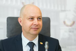 A. Veryga: vaistinėse gali kilti problemų, gaunant kompensuojamus vaistus be priemokų