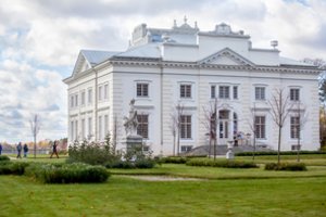 Užutrakio dvaro sodyboje lankytojams atidaromas Istorinių parkų pažinimo centras