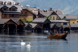 Dėl pandemijos ištuštėjo ir pasakų miestelis – gatvėse įsivyravo ramybė