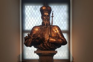 Į Valdovų rūmus atkeliavo ypatinga dovana – Lietuvos valdovo Žygimanto Augusto biustas