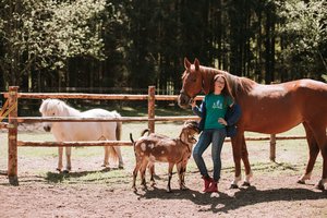Mama Danuta: daktaro laipsnį iškeitė į poilsiavietės šeimai kūrimą kaime