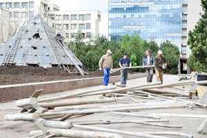 Seimo fontanui vėl suskato ieškoti naujų šeimininkų 