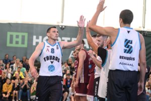 Trijulių turnyre Palangoje – galingas J. Mačiulio tempiamos „Tauro“ komandos šuolis į pusfinalį