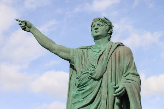 68 m. mirė Romos imperatorius Neronas (30 m.). Buvo despotas, žudė politinius priešininkus, persekiojo krikščionis. Manoma, organizavo Romos gaisrą.<br>123rf nuotr.